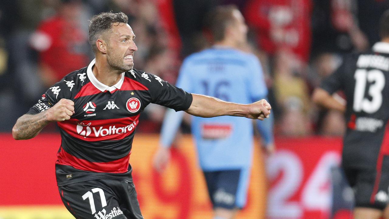 Scott McDonald got on the scoresheet for Wanderers. (Photo by Jason McCawley/Getty Images)