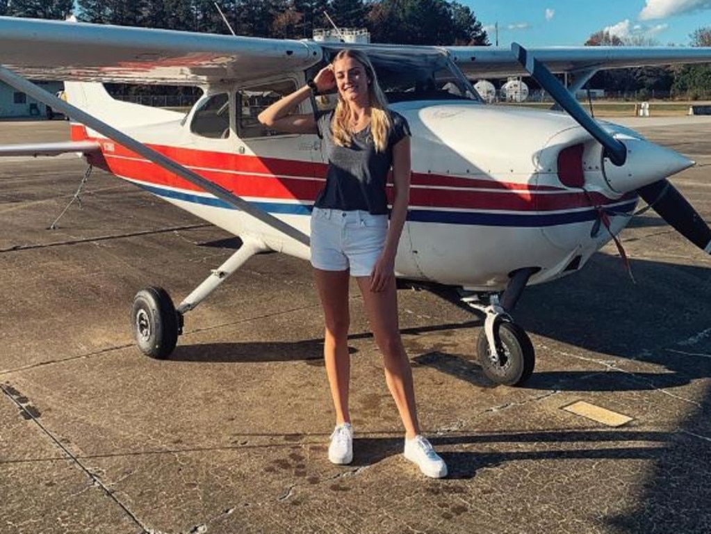 Ljungman earned her pilot license in March 2021, followed by her flight instructor license this April.