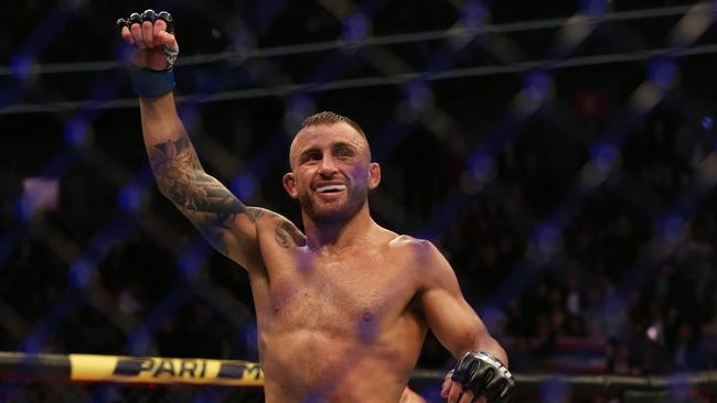 Alex Volkanovski celebrates his win over Max Holloway. Picture: Richard Dobson