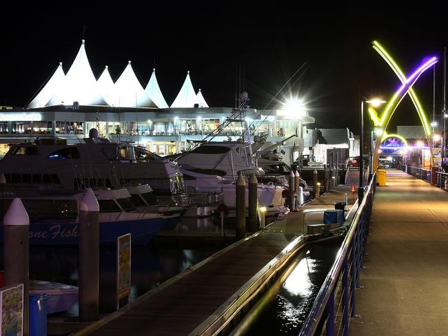 Nightlife , Marina Mirage