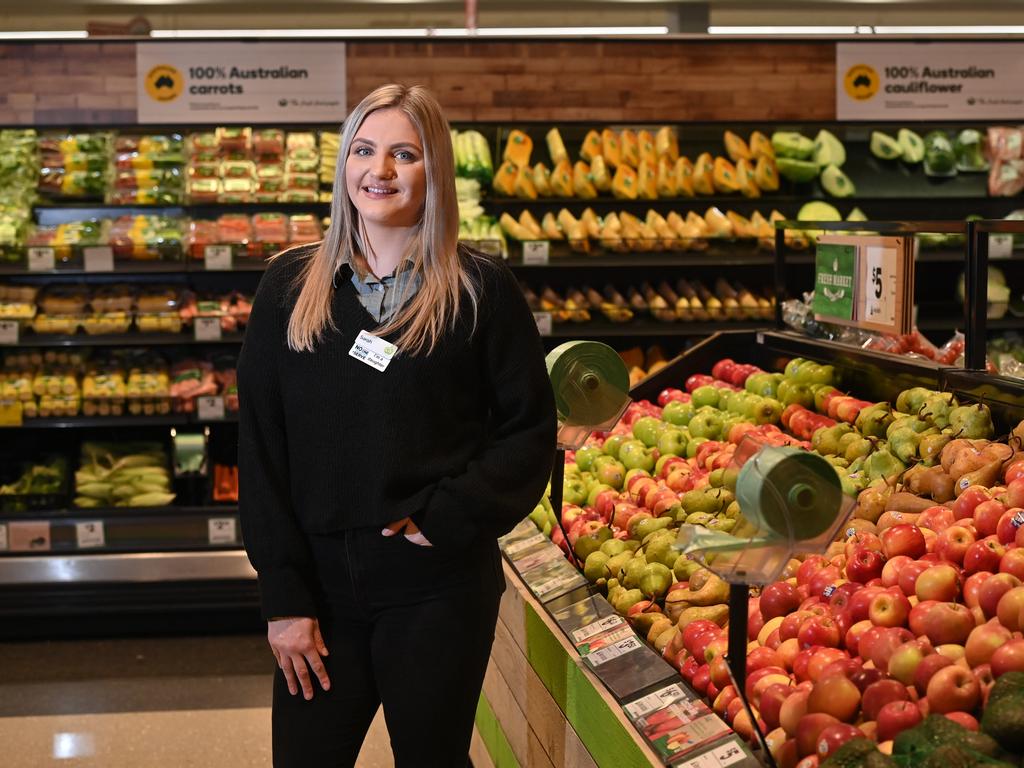 Woolies pledge to be powered by green energy by 2025 | news.com.au ...