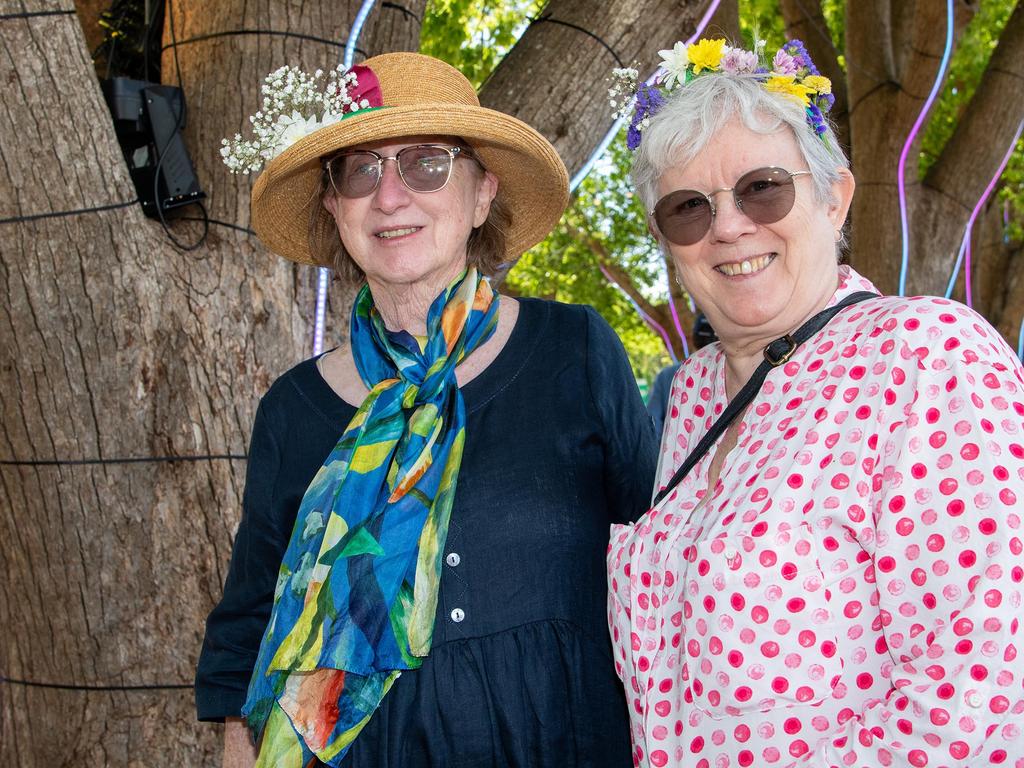 Anne Neave, from Crows Nest, with Lesley mason from Hervey Bay, Toowoomba Carnival of Flowers Festival of Food and Wine, Saturday, September 14th, 2024. Picture: Bev Lacey