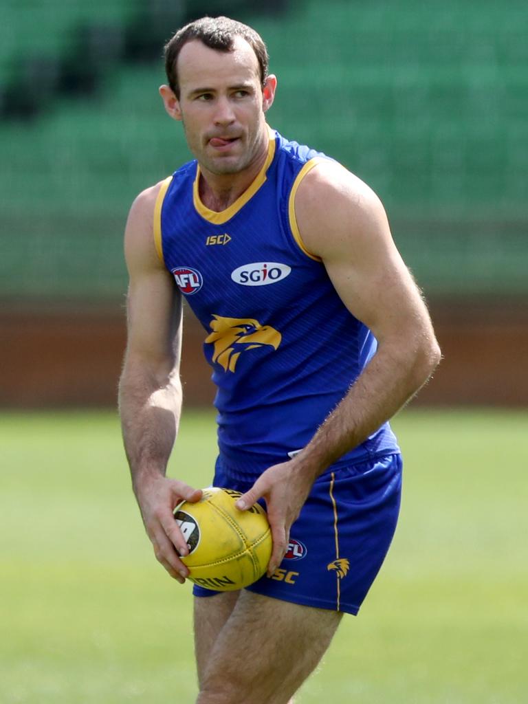 Shannon Hurn is a kick-in specialist.