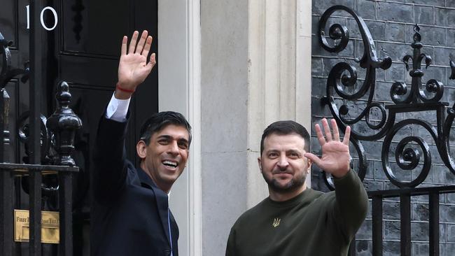 British Prime Minister Rishi Sunak and Ukraine President Volodymyr Zelensky outside 10 Downing Street in London on Wednesday night (AEDT). Picture: Getty Image