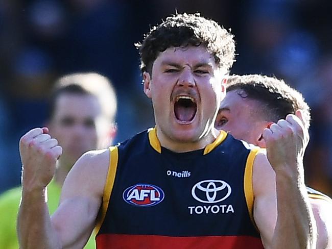 List calls: How will thrifty Crows splash salary cap cash?