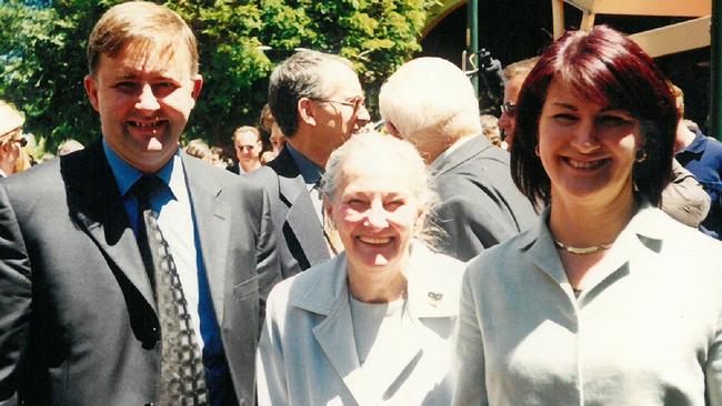 Deputy Prime Minister Anthony Albanese with his mother Maryanne and former wife Carmel Tebbutt.