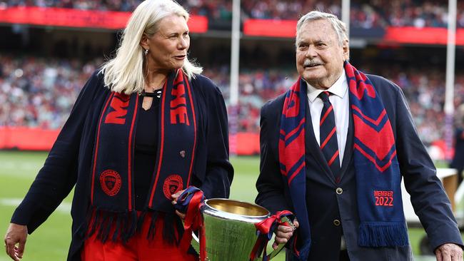 Kate Roffey and Melbourne legend Ron Barassi. Photo by Michael Klein