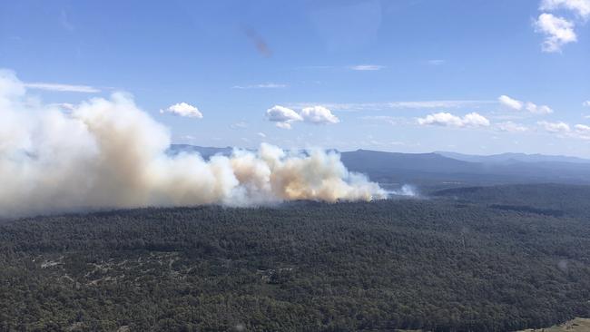 A dangerous fire is heading towards Central Highlands communities. February 22, 2024. Picture: Tasmania Fire Service