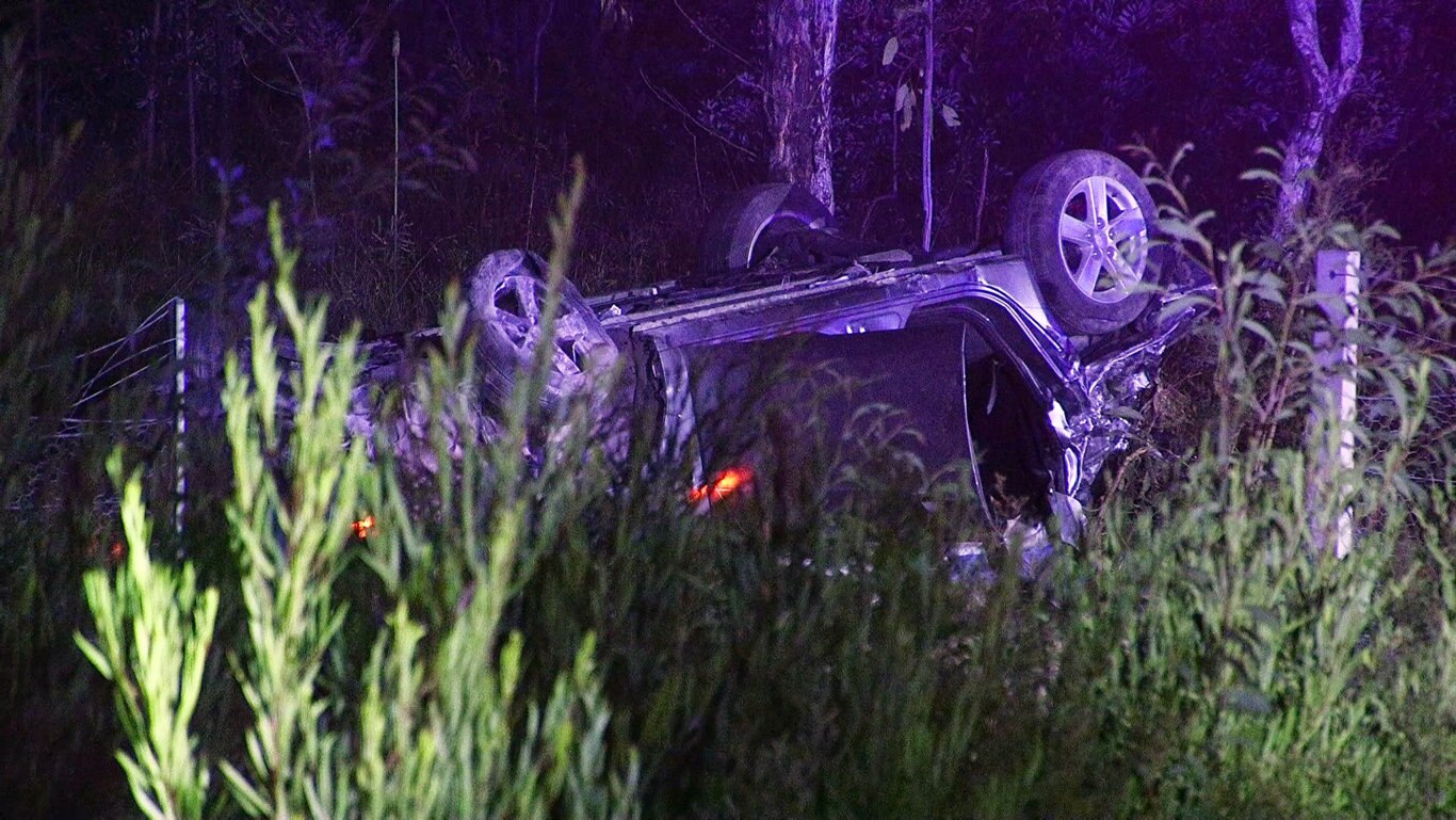 Two dead, one injured in crash Glenugie, near Grafton Sunday, 09 December 2018 08:53:49 PM Two people have died in a crash on the North Coast.About 7.45pm (Sunday 9 December 2018), a vehicle was travelling south on the Pacific Highway, Glenugie, when it left the road, crashed through a fence, and rolled.Two men in the car died at the scene. A female passenger was trapped in the vehicle for a short time and has now been released. She is expected to be airlifted to hospital.Police from Coffs/Clarence Police Area Command remain on the scene conducting inquiries.Both southbound lanes of the Pacific Highway are currently closed, with a contraflow in place. Delays are expected.Any witnesses are urged to contact police. Picture: Frank Redward