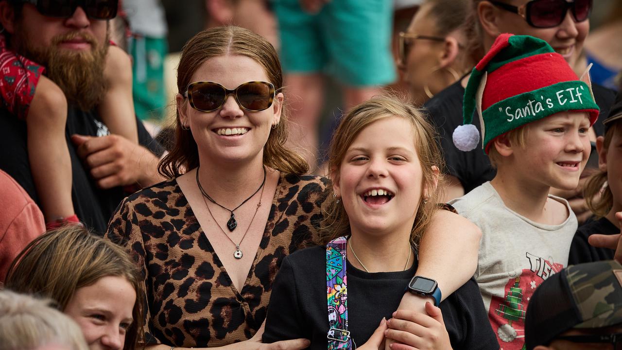 2022 National Pharmacies Christmas Pageant spectators in Adelaide, Saturday, Nov. 12, 2022. Picture: Matt Loxton