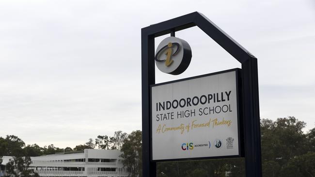 The virus spread to a number of staff, students and their families members at Indooroopilly State School. Picture: NCA NewsWire / Sarah Marshall