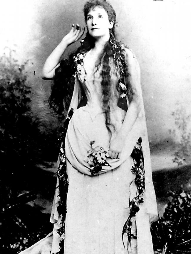 Dame Nellie Melba as Ophelia in opera 'Hamlet' in the early 1900s.