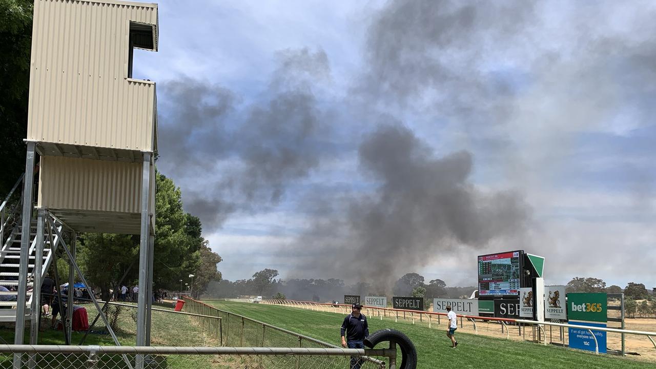 Great Western races cancelled by dramatic carpark fire Herald Sun