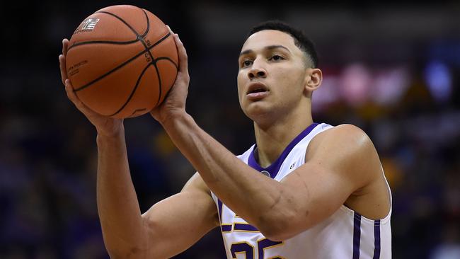 BATON ROUGE, LA - JANUARY 13: Ben Simmons #25 of the LSU Tigers shoots a free throw during the second half of a game against the Mississippi Rebels at the Pete Maravich Assembly Center on January 13, 2016 in Baton Rouge, Louisiana. LSU defeated Mississippi 90-81. (Photo by Stacy Revere/Getty Images)