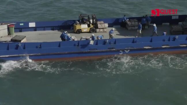 Volunteers deploy one million oyster shells to save nearly extinct reef