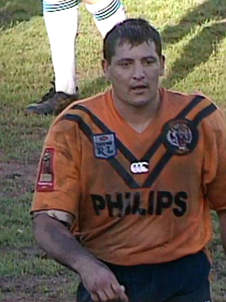 Blocker played 185-games for Balmain throughout his career and would love to see the Balmain Tigers back in the NRL.