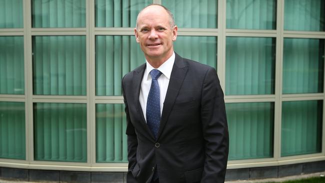 Former premier Campbell Newman claims the law society failed to act.