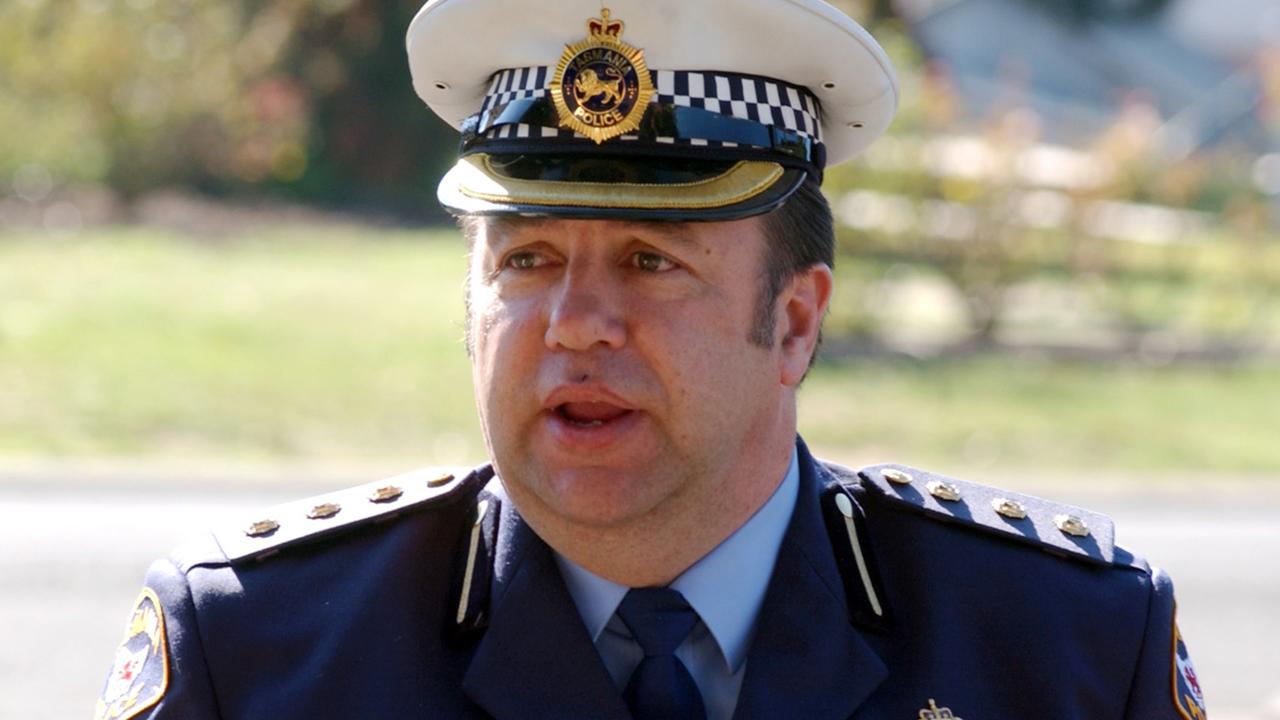 Police Inspector Paul Reynolds – subsequently demoted to Senior Sergeant – depicted during the Beaconsfield Mine Disaster. Picture: (AAP Image/Dale Cumming)