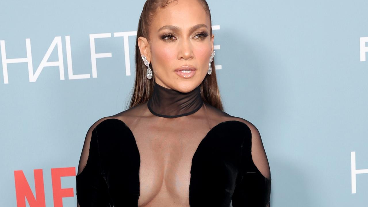Jennifer Lopez turns heads in Tom Ford gown at Halftime documentary  premiere  — Australia's leading news site