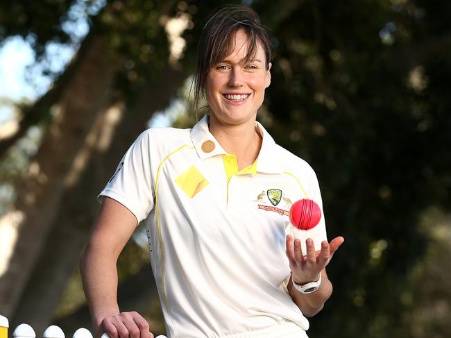 BRISBANE, AUSTRALIA - SEPTEMBER 15: Ellyse Perry of Australia poses at Norths Cricket Ground on September 15, 2021 in Brisbane, Australia. (Photo by Jono Searle/Getty Images)