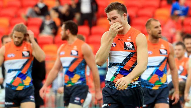 Mark Maclure believes the GWS Giants cannot win the 2016 premiership.