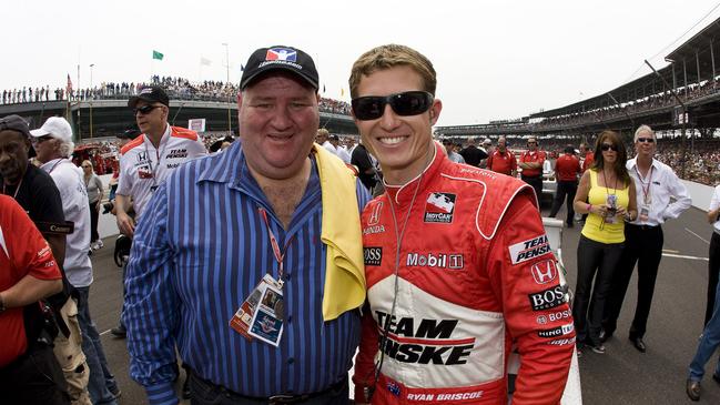 24 May, 2009, Indianapolis, Indiana, USA. Gold Coaster Brett "Crusher" Murray and Ryan Briscoe on the grid 2009, Michael L. Levitt, USA LAT Photographic