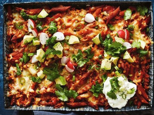 Cheesy chicken and pasta bake with avocado salsa.