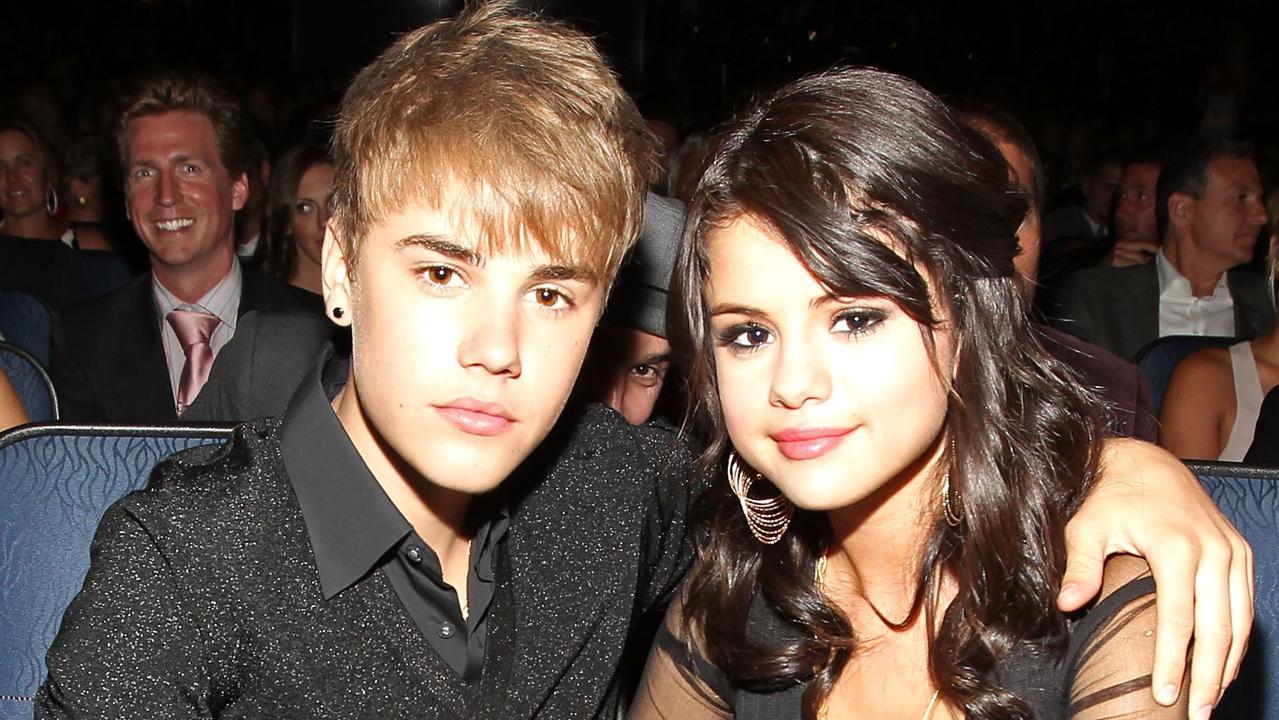 <b>Justin</b> <b>Bieber</b> and Selena Gomez at the 2011 ESPY Awards. 