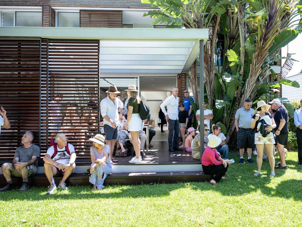 Sydney has enjoyed a second successive month of home price growth, after nine successive monthly falls last year. Pictures: Darren Leigh Roberts