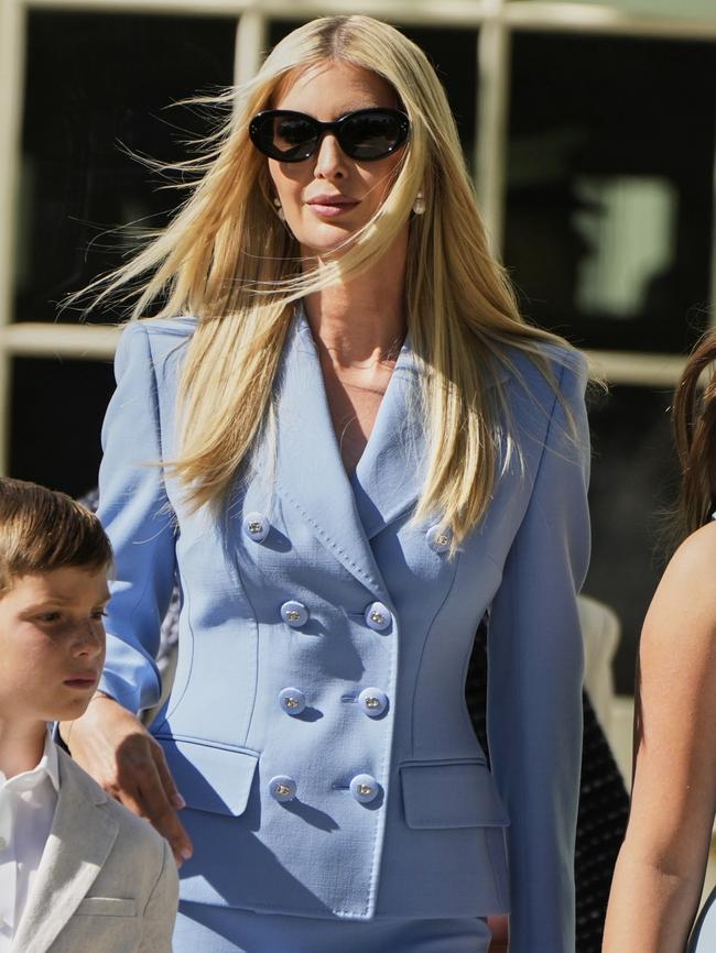 Ivanka walking into the White House. (AP Photo/Mark Schiefelbein)