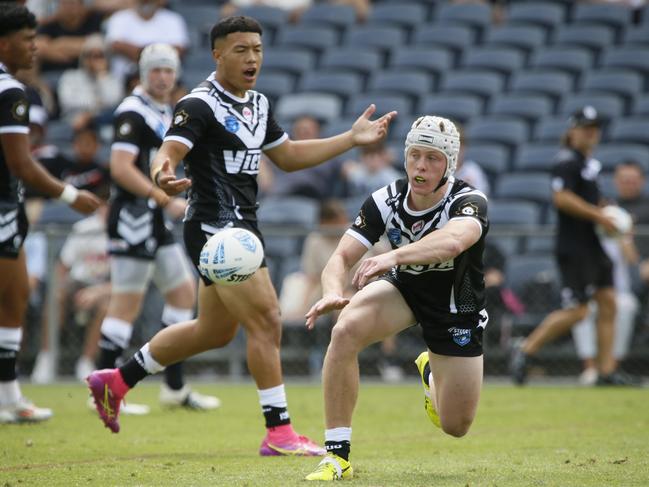 TyeBursill fires off a pass for Wests. Picture Warren Gannon Photography