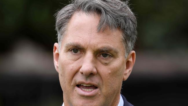 MELBOURNE, AUSTRALIA - NewsWire Photos 09 APRIL 2022 :  Federal Labor MP Richard Marles gives a doorstop in Parkville, urging the Federal Government to call the election. Picture : NCA NewsWire / Ian Currie