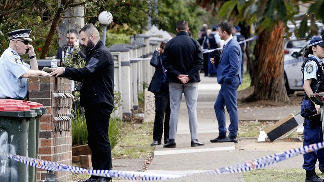 Police on the scene in Lane St, Wentworthville, where police discharged their firearms. Picture: NewsWire / John Appleyard