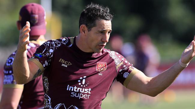 <a capiid="42e4fbaba2fd9364c771ca4cadfb795e" class="capi-video">Slater ruled out of Origin I</a>                     Billy Slater and the Queensland Origin team hold an opposed session at Sanctuary Cove ahead of game 1 in Melbourne. Pics Adam Head