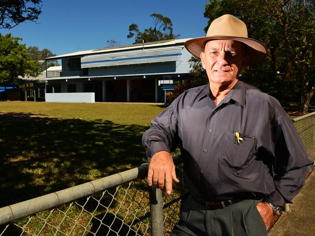 Former Deputy Mayor Vern Veitch wanted a condition of sale put on Stuart State School to stop it being bulldozed by developers.