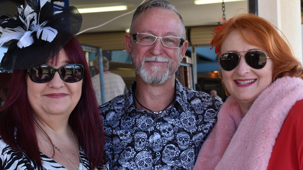 Lynn Davis, Graham Vincent and Meredith Vincent at the 2022 Gympie RSL Club Cup race day.