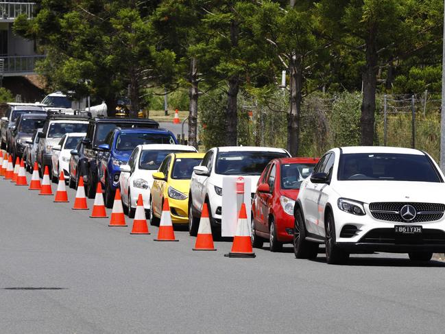 Long lines of cars in Murarrie, Brisbane were among thousands of Queenslanders to get tested on Tuesday. Picture: NCA NewsWire/Tertius Pickard