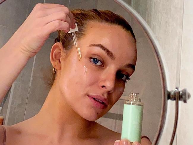 Abbie Chatfield shared from inside her Brisbane hotel quarantine that she was a fan of the new Aussie skincare brand. Picture: Instagram / Abbie Chatfield