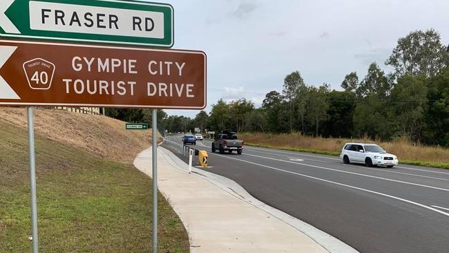 Fraser Road intersection of The Bruce Highway at Chatsworth, north of Gympie