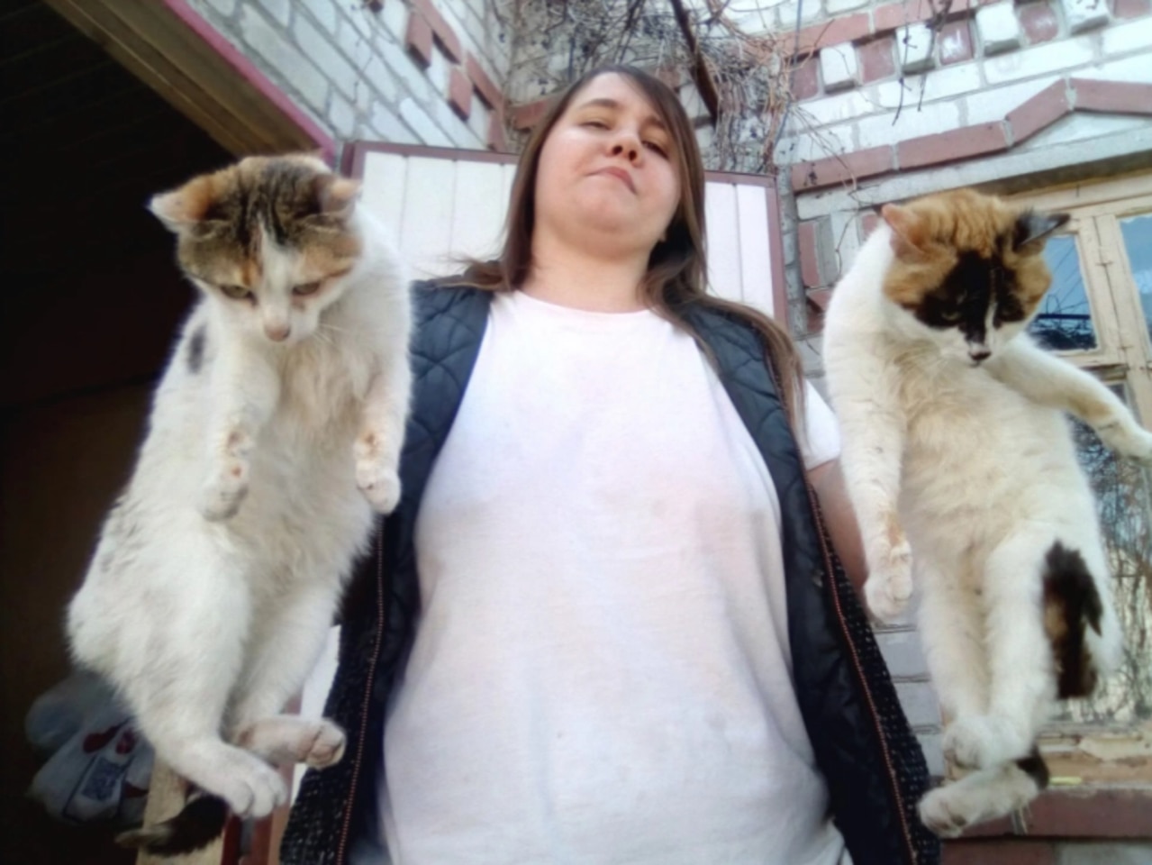 Naked Ukraine woman paid to torture pets to death  —  Australia's leading news site