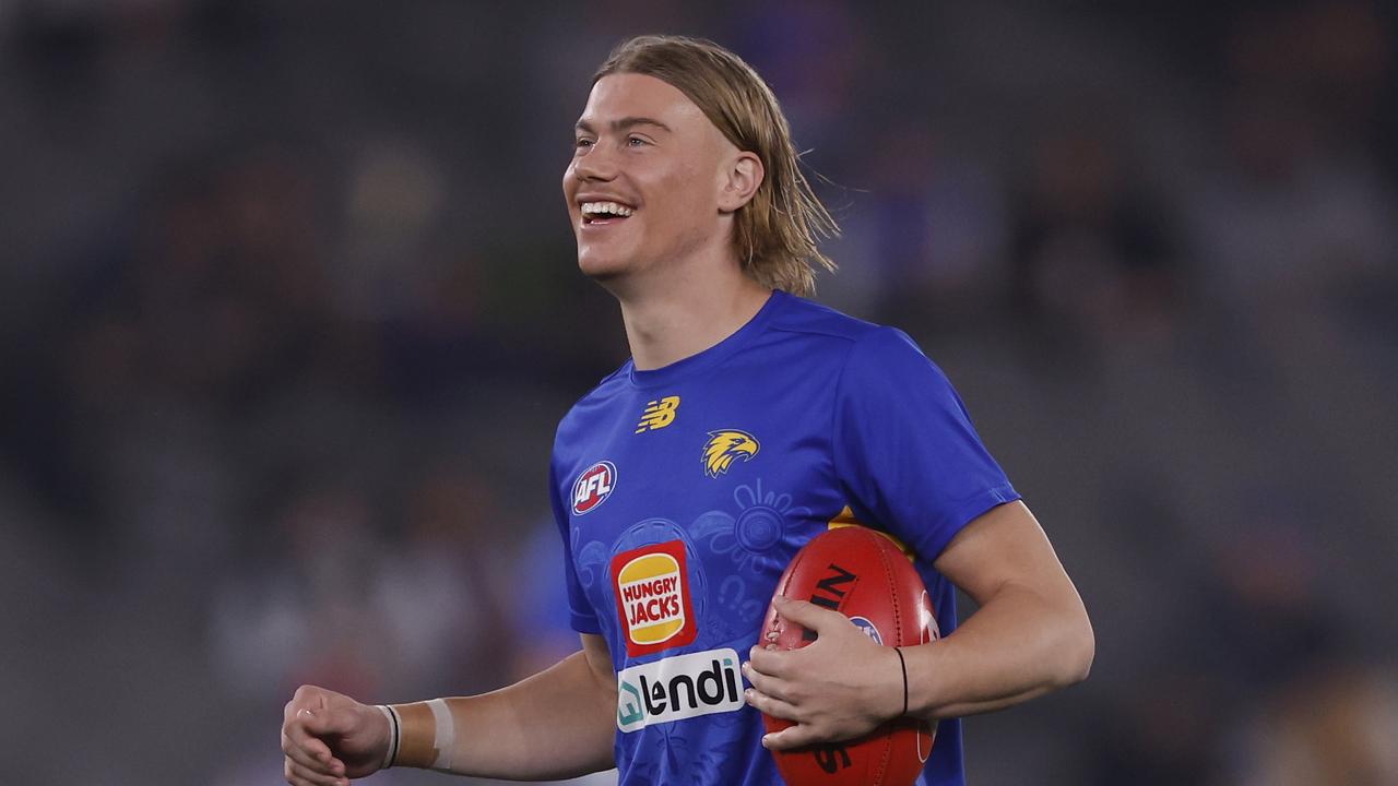 Harley Reid warms up at Marvel Stadium. Picture: Darrian Traynor/Getty Images