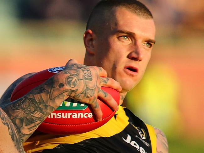 PERTH, AUSTRALIA - AUGUST 20: Dustin Martin of the Tigers looks on after marking the ball during the round 22 AFL match between the Fremantle Dockers and the Richmond Tigers at Domain Stadium on August 20, 2017 in Perth, Australia.  (Photo by Paul Kane/Getty Images)