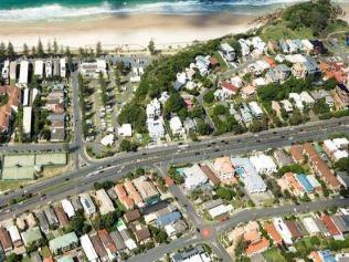 An aerial photo shot over the Gold Coast Highway at Miami.