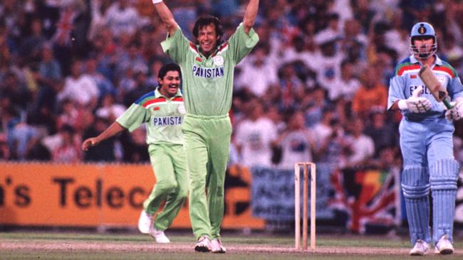 Imran Khan celebrates victory in the 1992 World Cup final against England at the MCG.