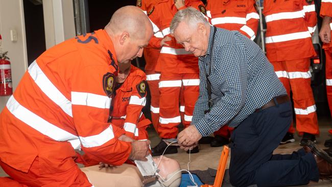 Lowood SES volunteers gain first hand experience with their new defib machine. PHOTO: Ali Kuchel