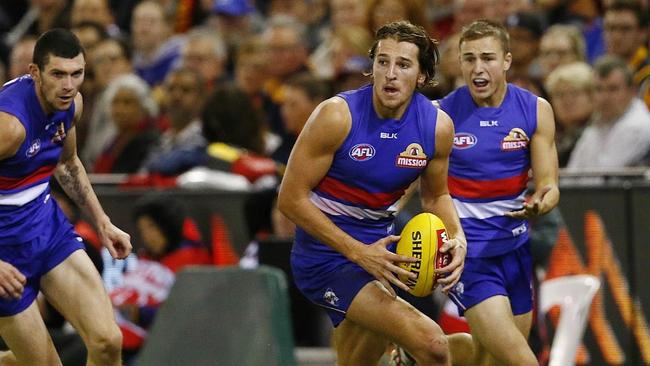 Western Bulldogs v Adelaide