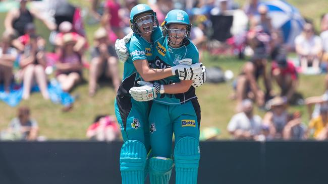 Delissa Kimmince and Laura Harris celebrate winning the match. Picture: AAP Image