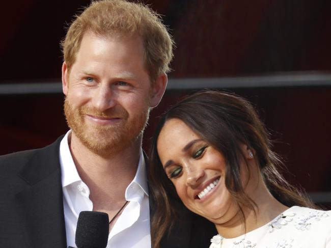 NEW YORK, NEW YORK - SEPTEMBER 25: Prince Harry, Duke of Sussex and Meghan, Duchess of Sussex speak onstage during Global Citizen Live, New York on September 25, 2021 in New York City. (Photo by John Lamparski/Getty Images,)