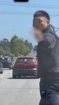 Melbourne driver gets instant karma during road rage