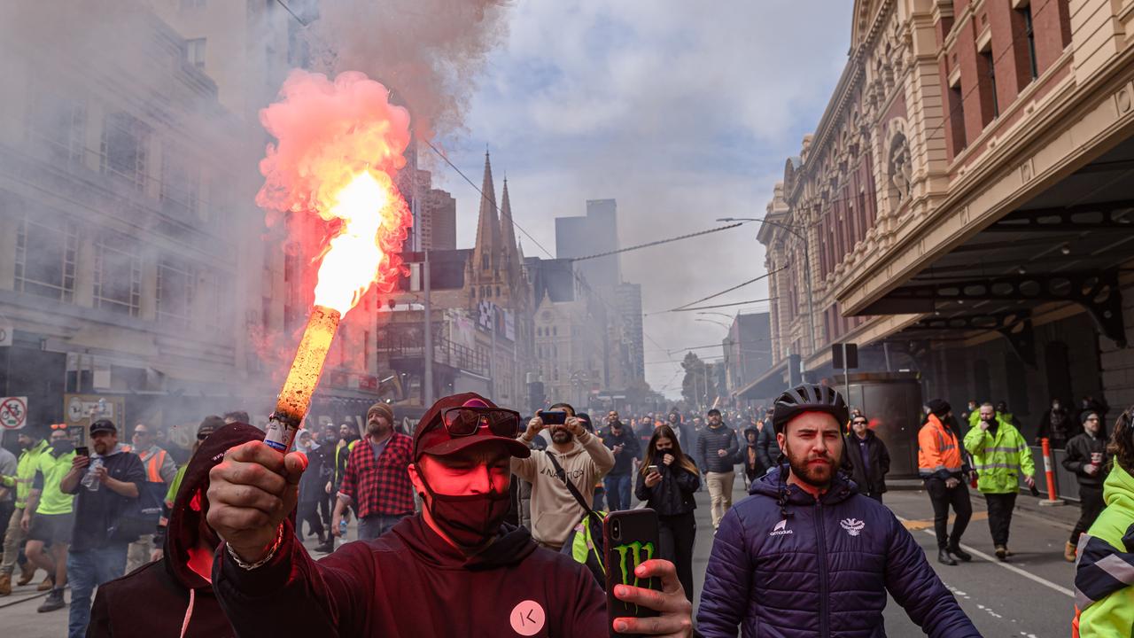 Tradie protest deals melbourne